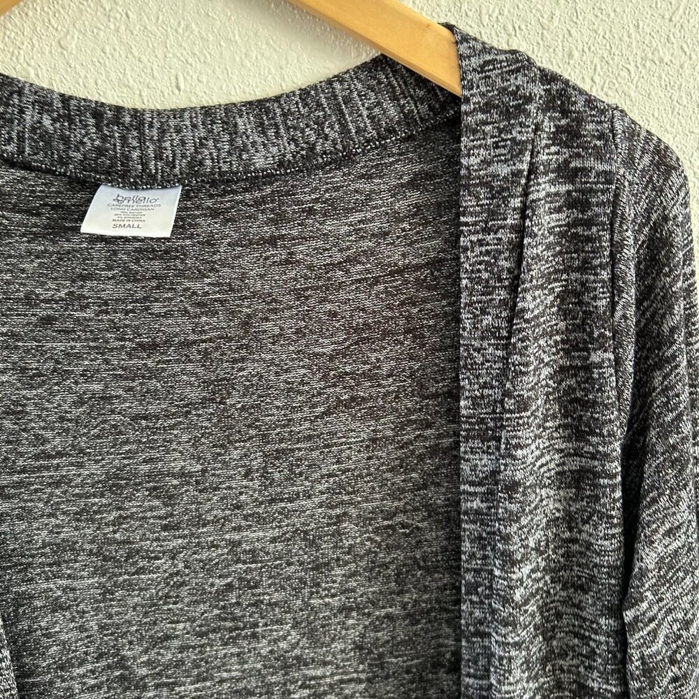 Soft Small Gray Duster Sweater with Pockets - Picture 3 of 4